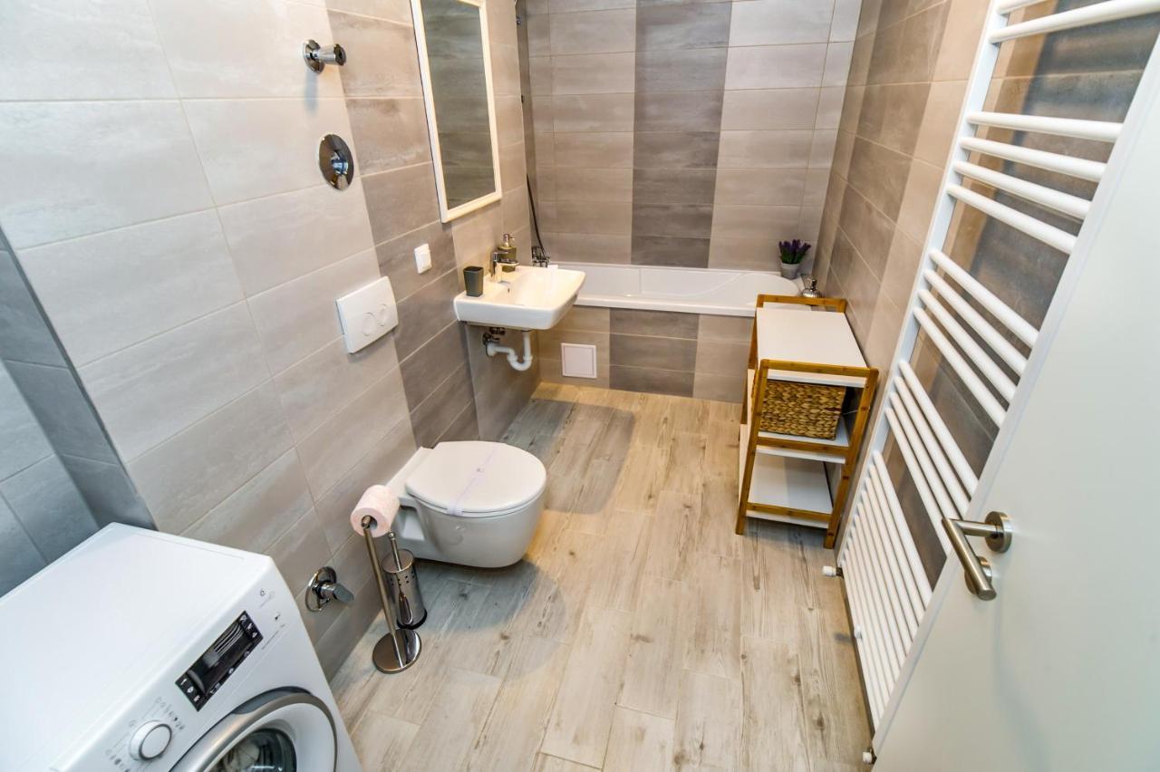 Apartament Diamant Brasov Exterior photo